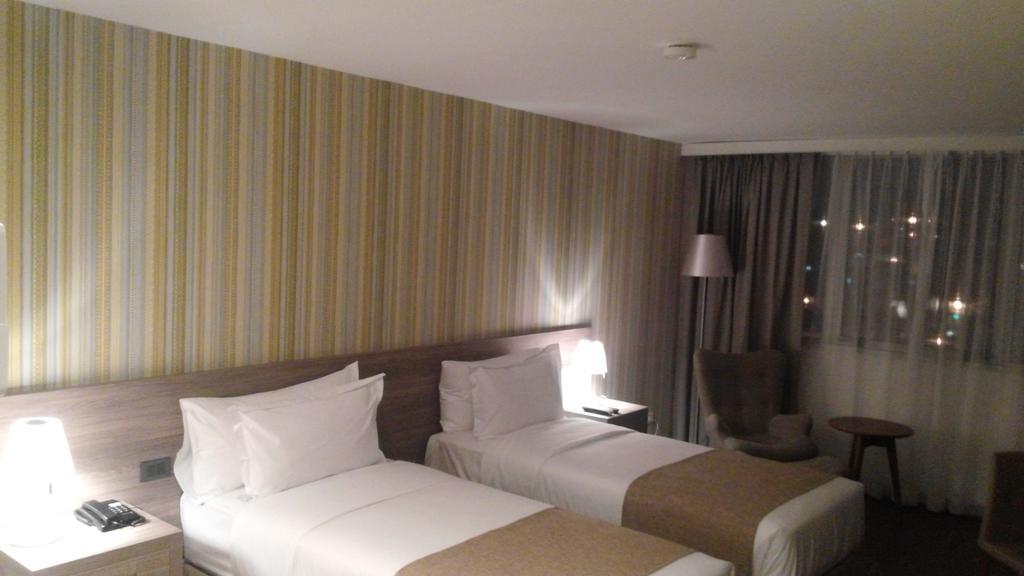 Frontier Hotel 리베라 외부 사진